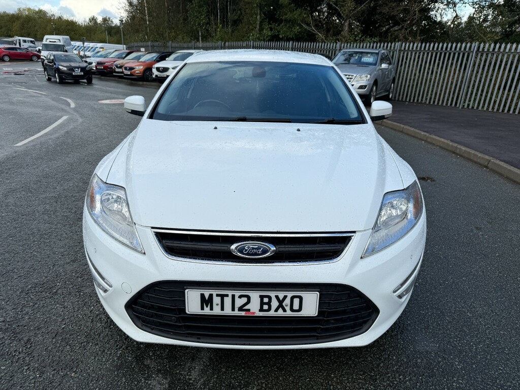 Ford Mondeo 2.0 Tdci Zetec Business Edition Hatchback Dies MT12BXO White #2