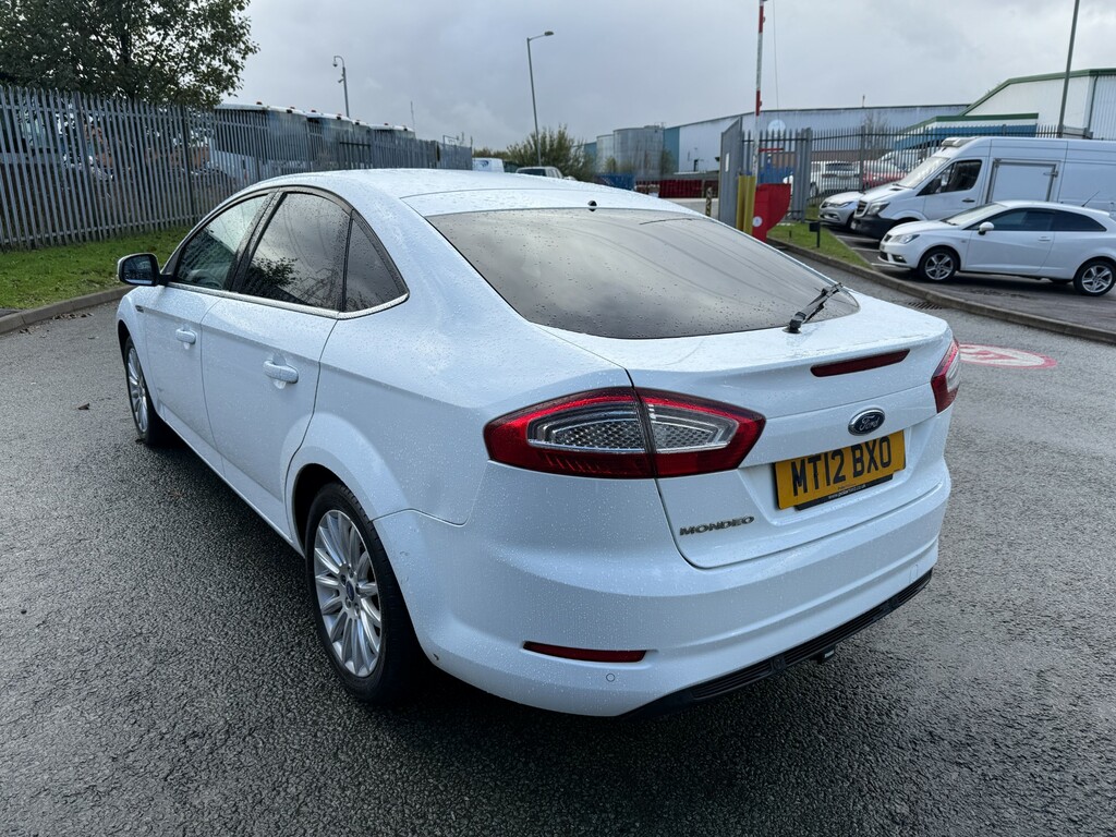 Ford Mondeo 2.0 Tdci Zetec Business Edition Hatchback Dies MT12BXO White #4
