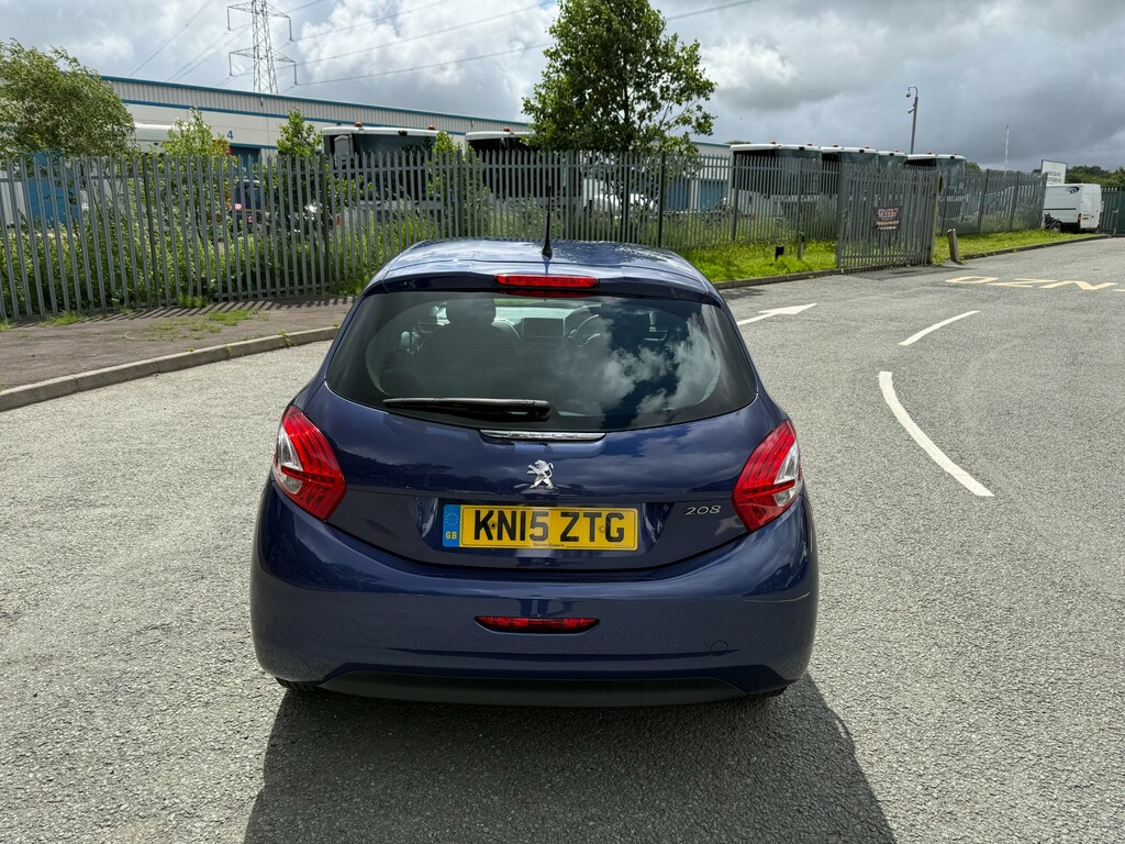 Peugeot 208 1.4 Hdi Active Hatchback Euro 5 KN15ZTG Blue #4