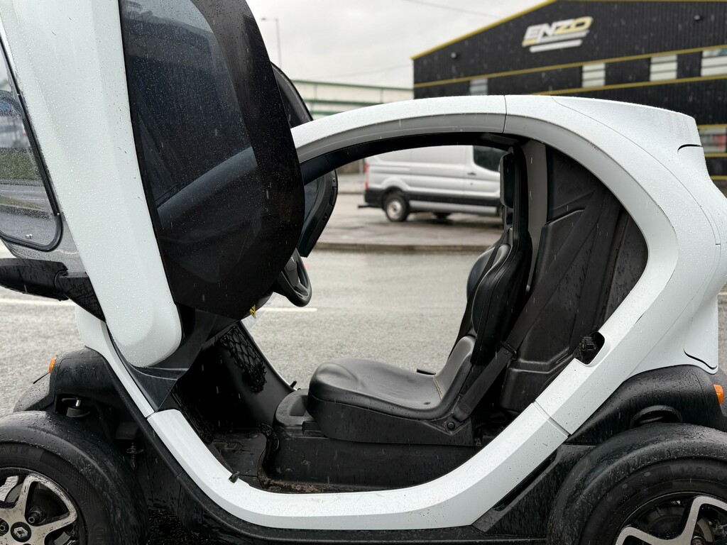 Renault Twizy Twizy 13Kw Technic Coupe White #13