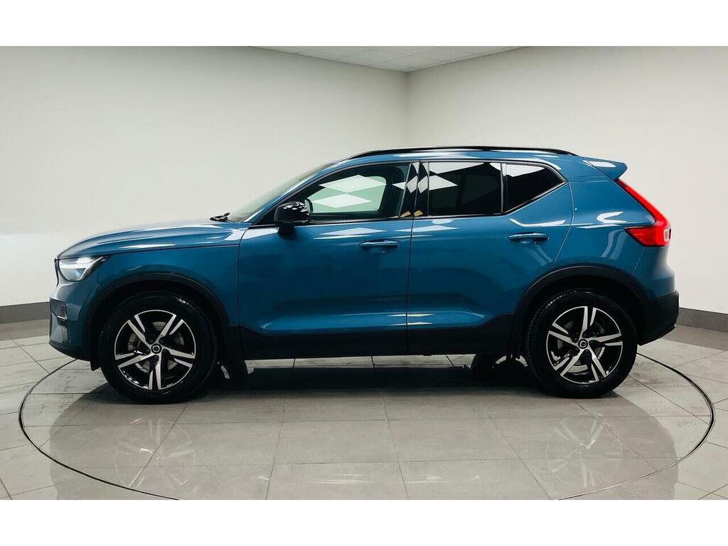 Volvo XC40 B3 Mhev Plus Blue #3