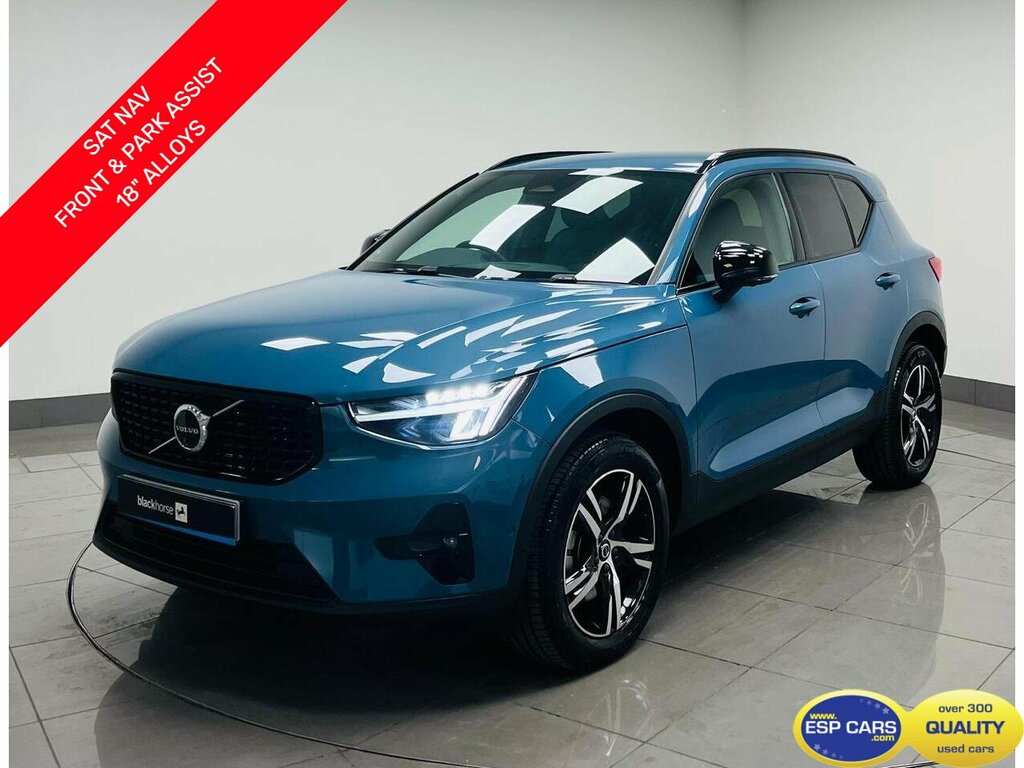 Volvo XC40 B3 Mhev Plus Blue