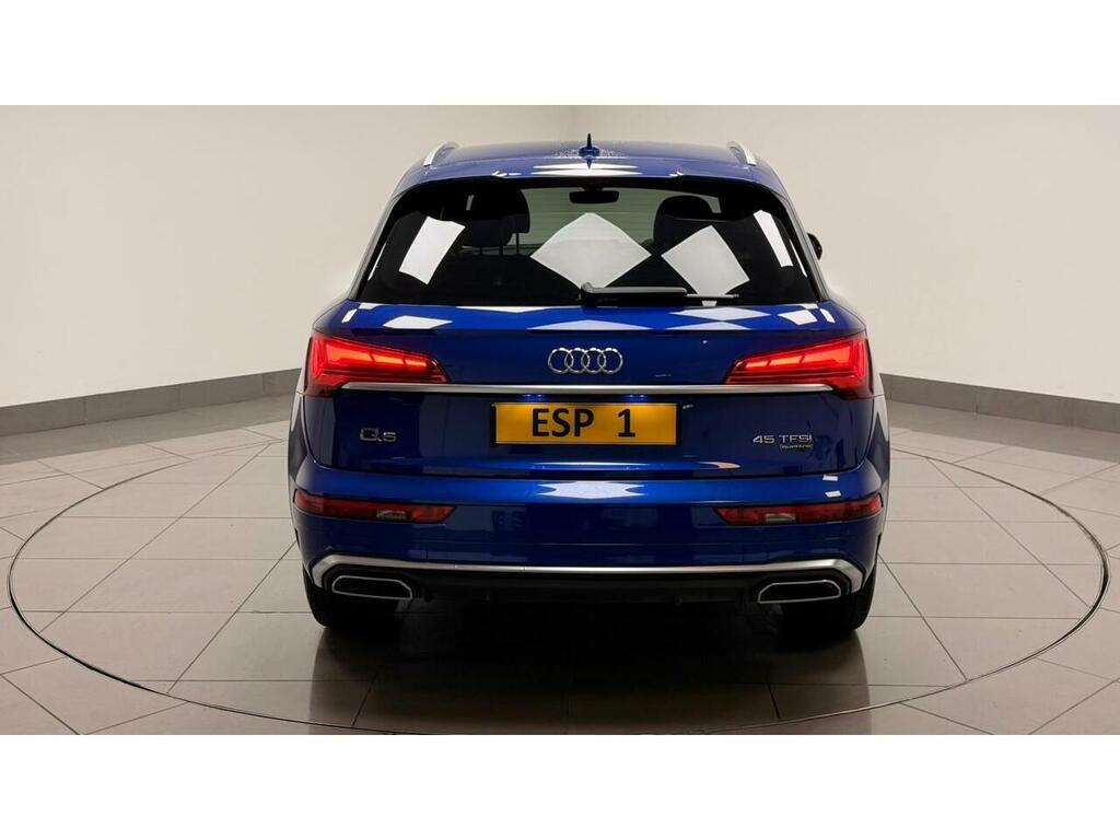 Audi Q5 Tfsi S Line GY71PZN Blue #5