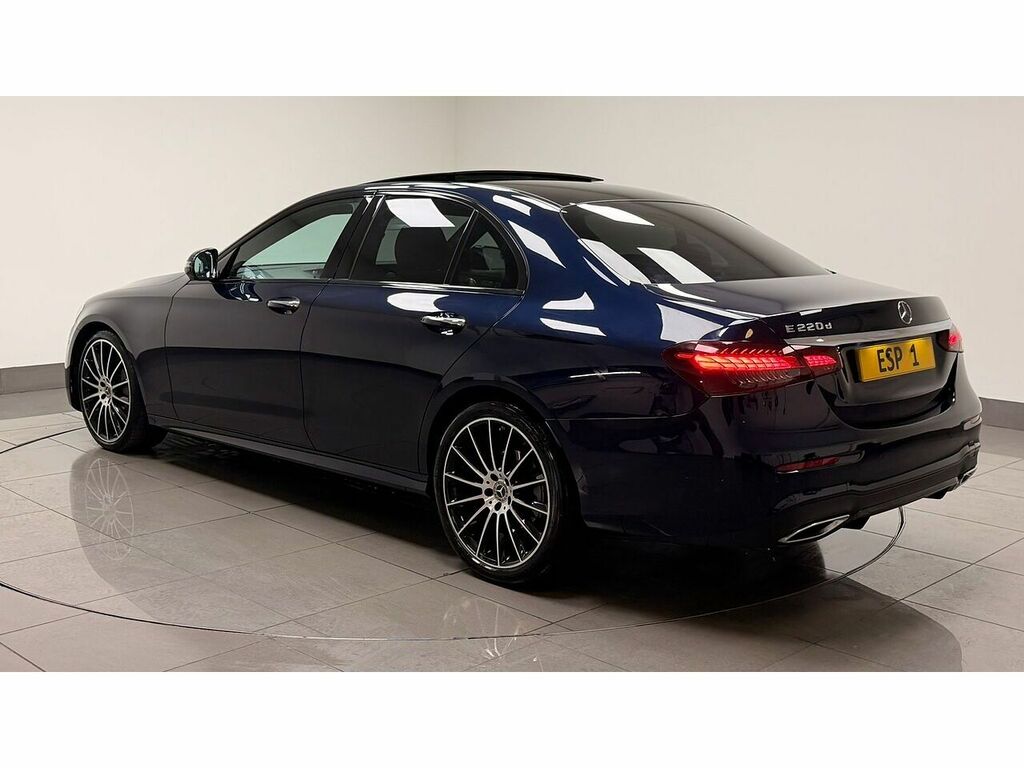 Mercedes-Benz E Class E220d Amg Line Night Edition KM21EJO Blue #4