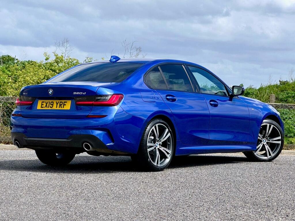 BMW 3 Series 320D Xdrive M Sport - 2019 Blue #3