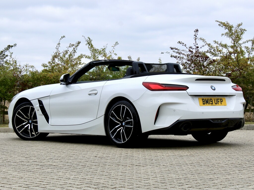 BMW Z4 Sdrive20i M Sport - 2019 White #6