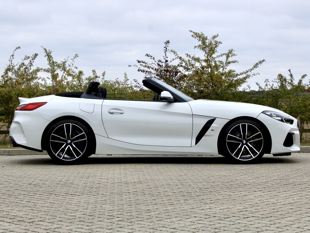 BMW Z4 Sdrive20i M Sport - 2019 White #3
