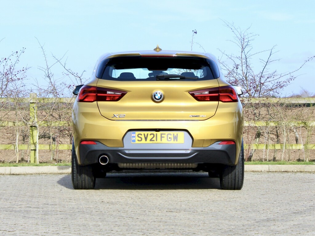 BMW X2 Sdrive18i M Sport - 2021 Gold #4