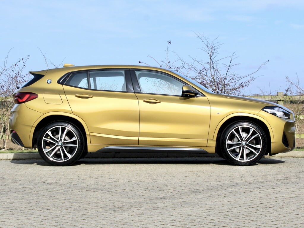 BMW X2 Sdrive18i M Sport - 2021 Gold #2
