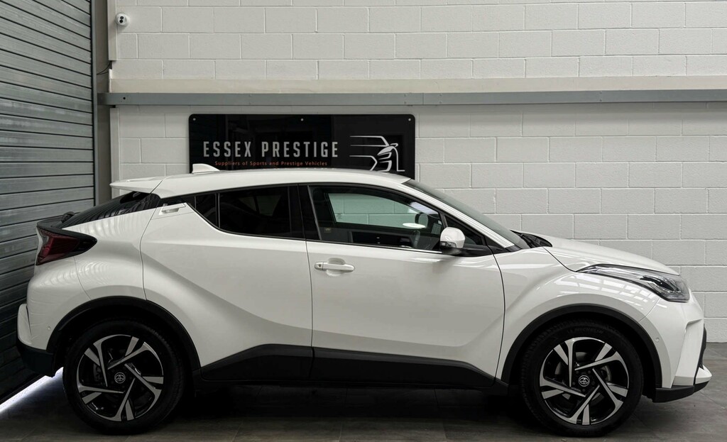 Toyota C-Hr Design Hev Cvt KS72TJU White #4