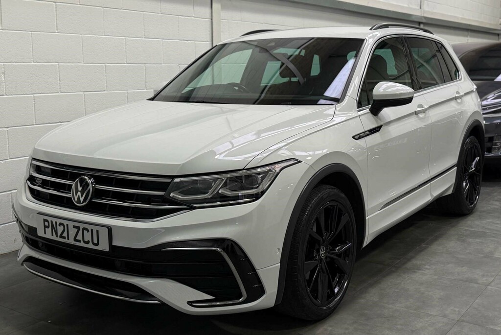 Volkswagen Tiguan R-line Tsi PN21ZCU White #3