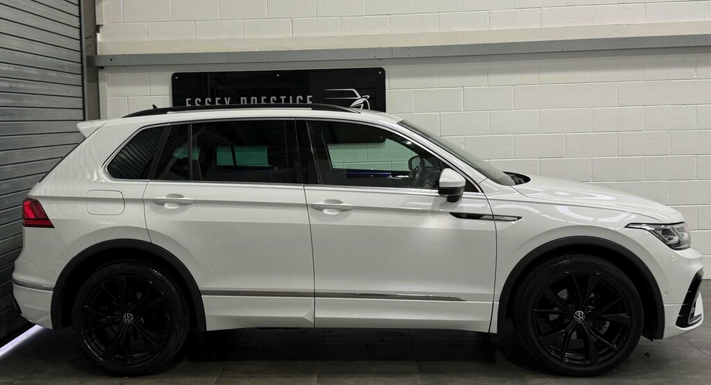 Volkswagen Tiguan R-line Tsi PN21ZCU White #4