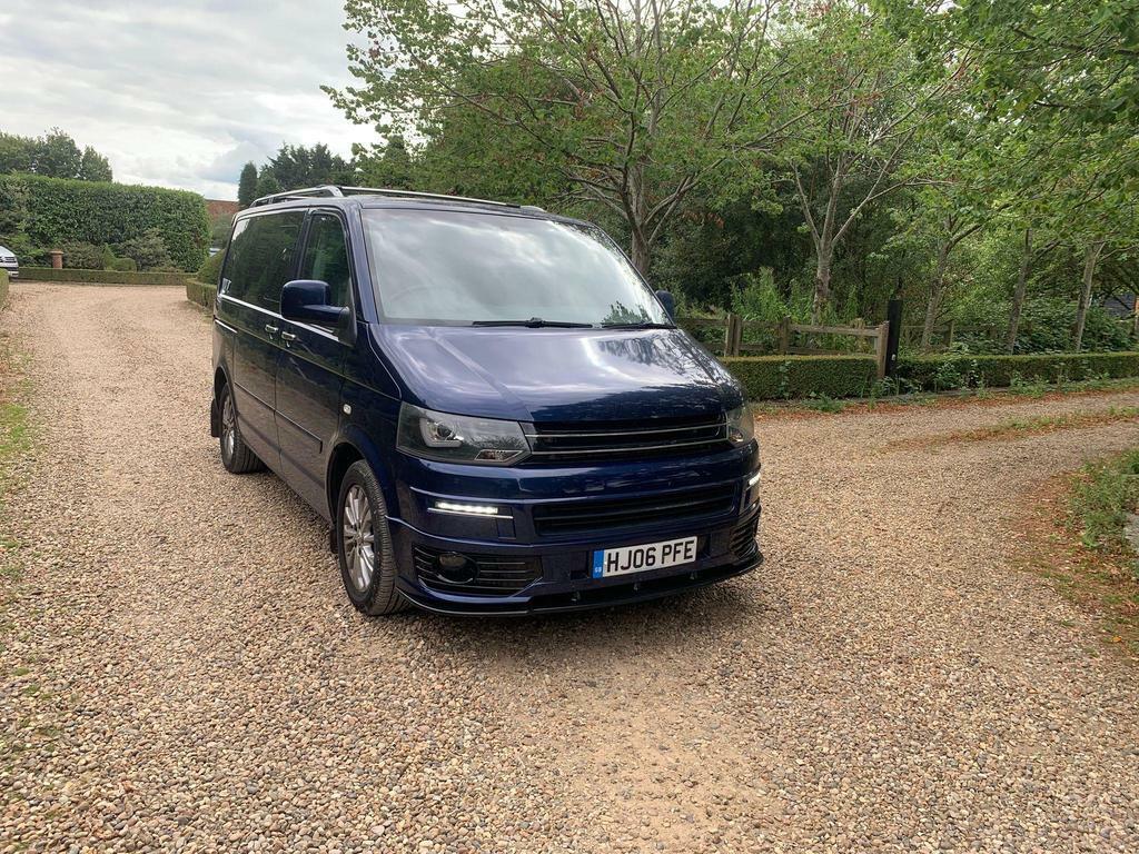 Volkswagen Caravelle Mpv Black #1
