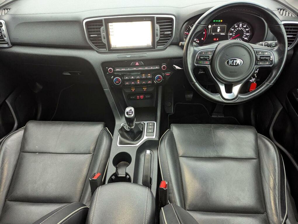 Kia Sportage Suv 1.7 Crdi 3 Euro 6 Ss 201818 BJ18UYW Red #2