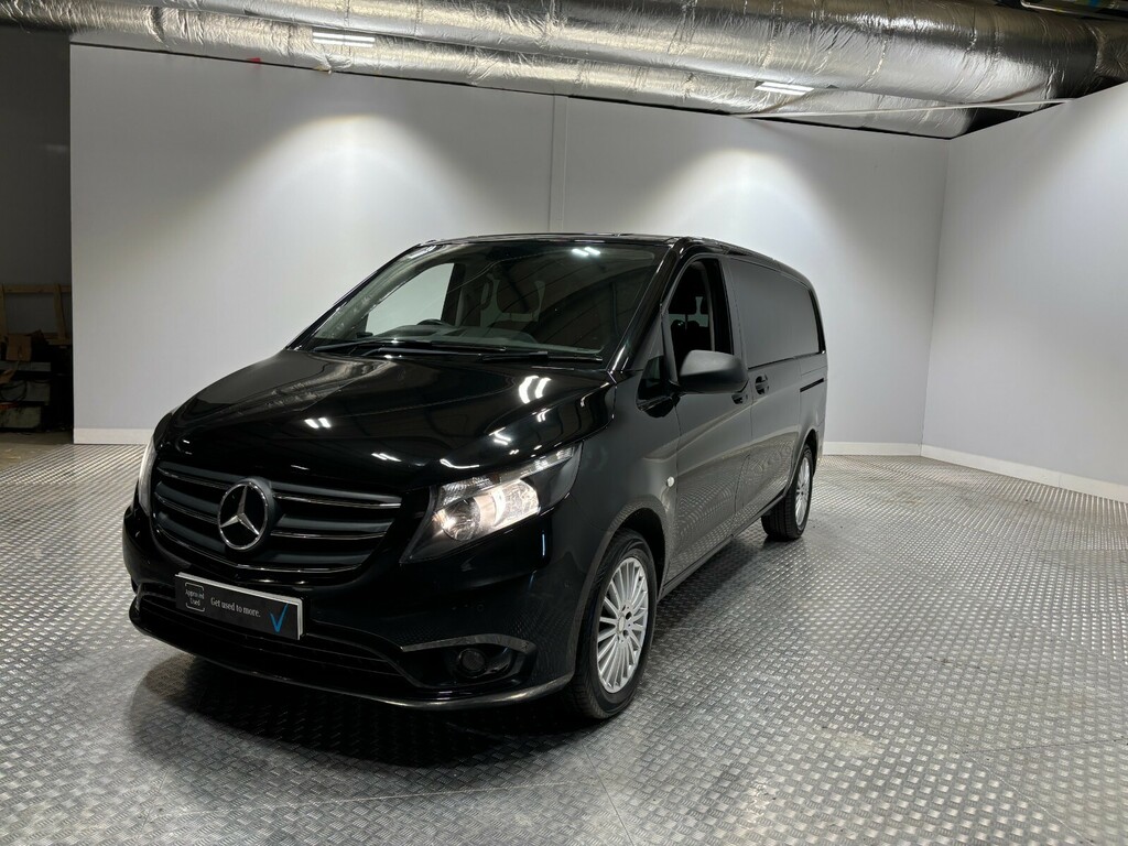 Mercedes-Benz Vito 119 Crew Premium L2 CN71HHP Black #2