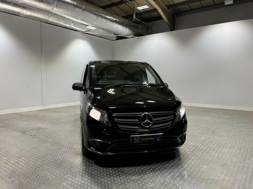 Mercedes-Benz Vito 119 Crew Premium L2 CN71HHP Black #3