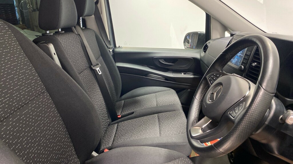 Mercedes-Benz Vito 119 Crew Premium L2 CK23DFJ Grey #2