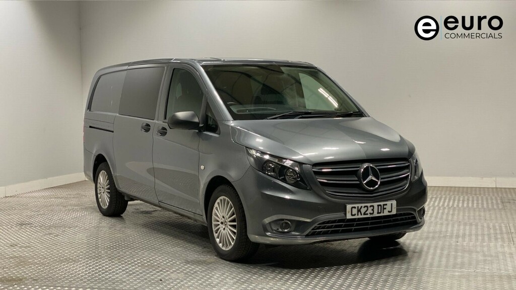 Mercedes-Benz Vito 119 Crew Premium L2 Grey