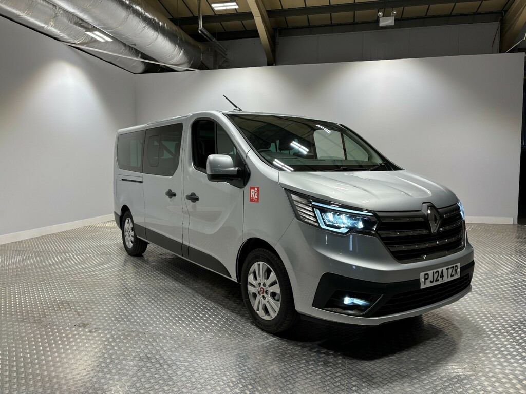 Renault Trafic 30 L2h1 Combi Silver #6