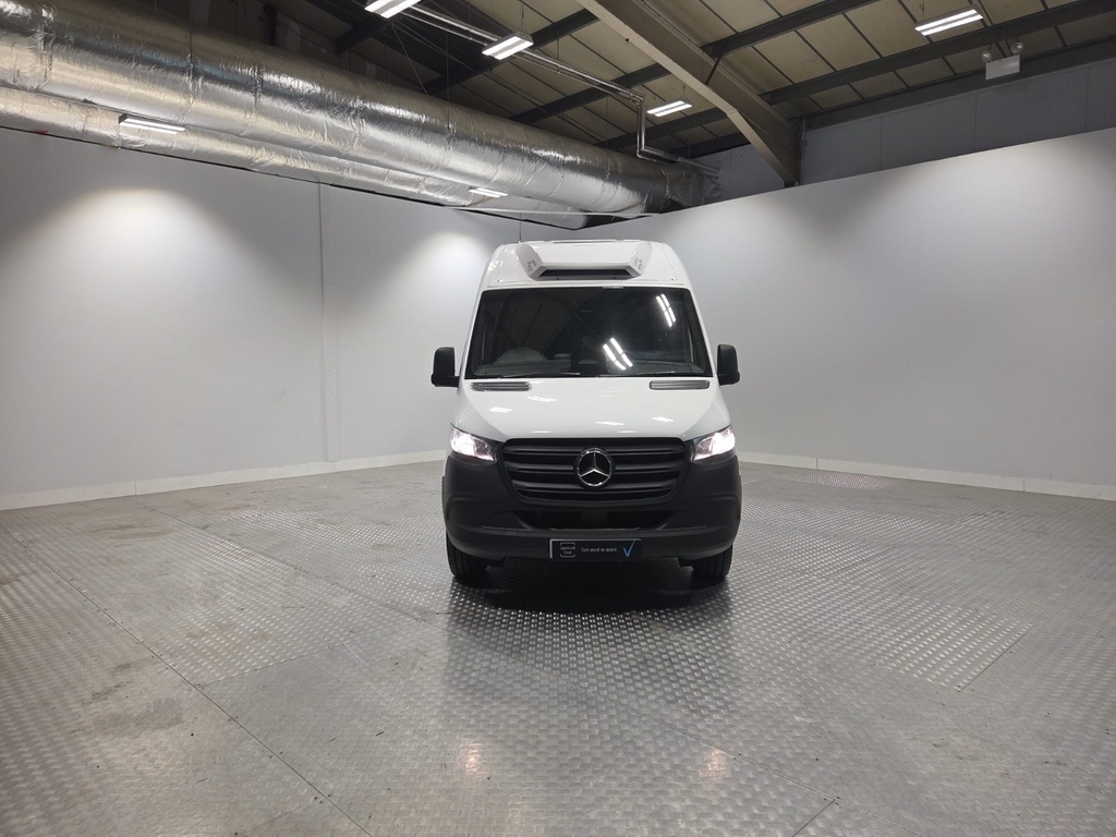 Mercedes-Benz Sprinter 315 Cdi Pro L3 H2 Rwd White #2