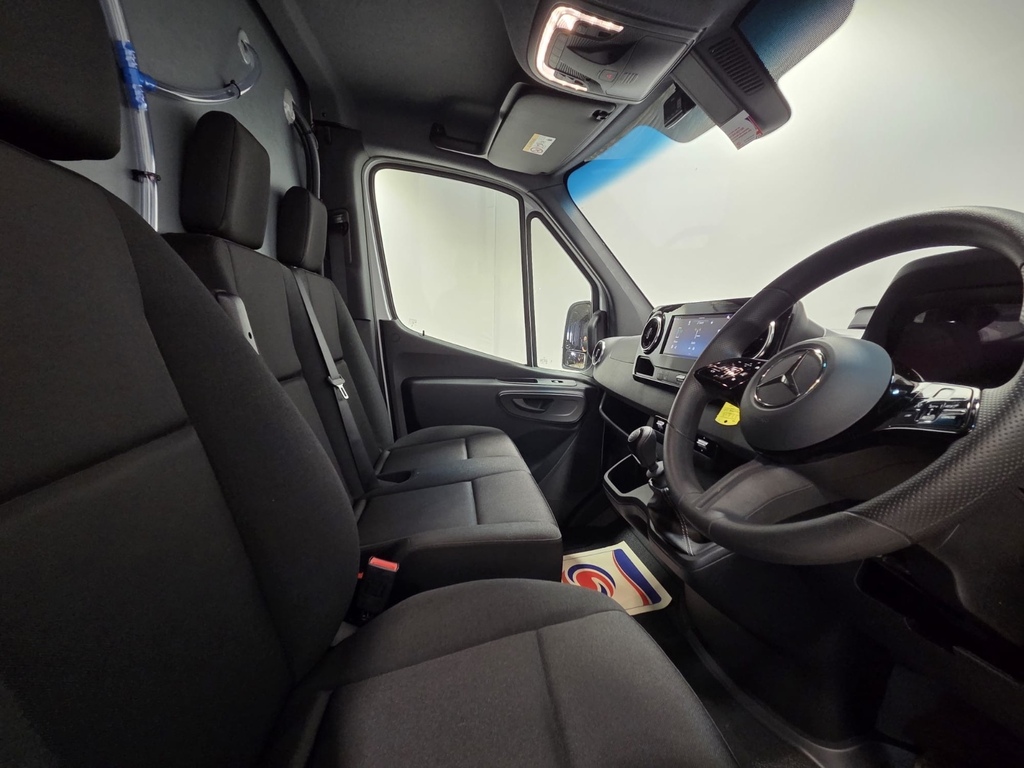 Mercedes-Benz Sprinter 315 Cdi Pro L3 H2 Rwd White #4