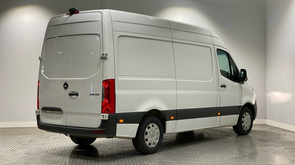 Mercedes-Benz Sprinter 315 Cdi Premium WM73APV White #6