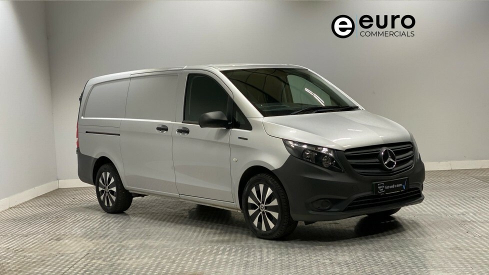 Mercedes-Benz eVito 66 Progressive L2 Silver