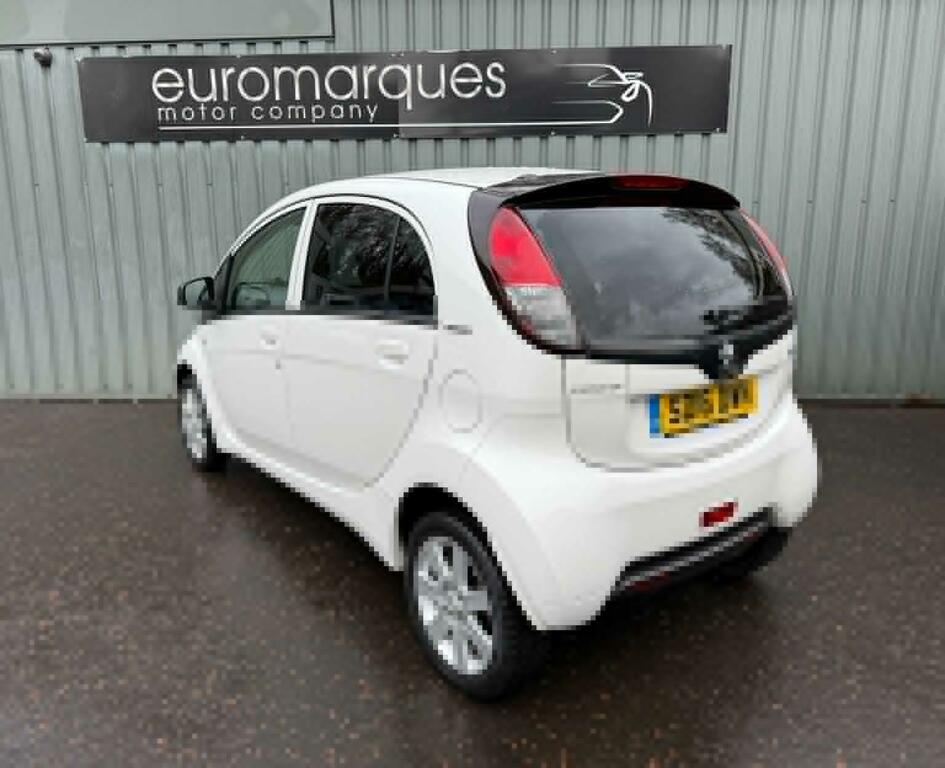 Peugeot ION Hatchback 201616 White #6