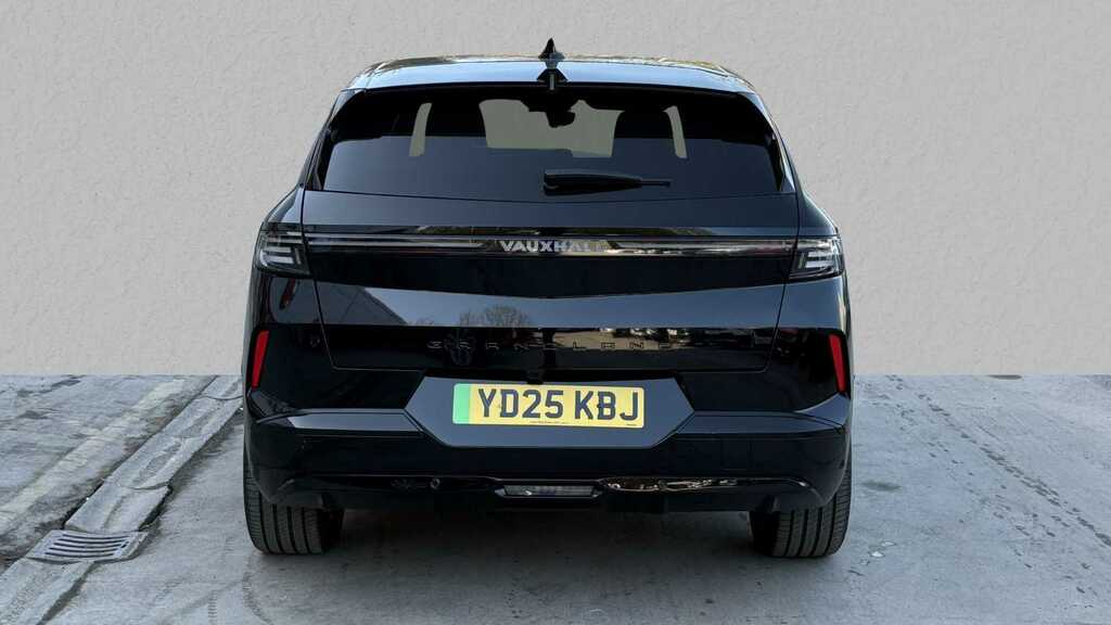 Vauxhall Grandland 157Kw Ultimate 73Kwh Panoramic Roof 202 YD25KBJ Black #2