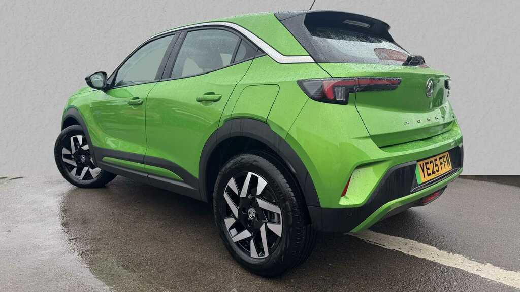 Vauxhall Mokka-e 100Kw Design 50Kwh 2025 YE25FFM Green #2