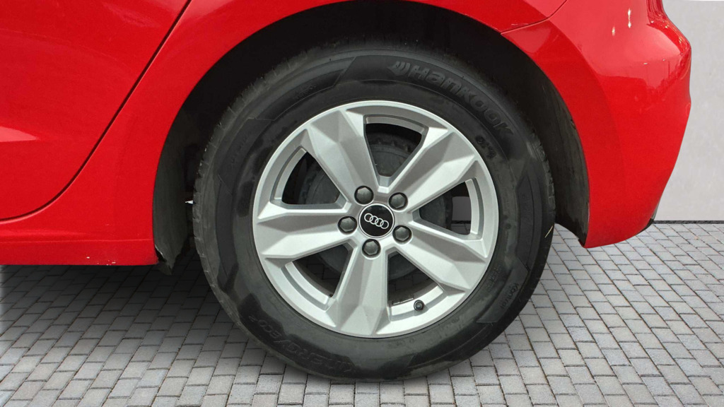 Audi A1 25 Tfsi Technik 2021 ST21XUM Red #6