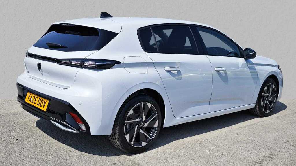 Peugeot 308 1.2 Hybrid 136 Allure E-dsc6 2025 White #3
