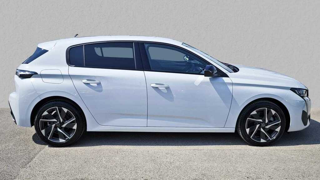 Peugeot 308 1.2 Hybrid 136 Allure E-dsc6 2025 White #2