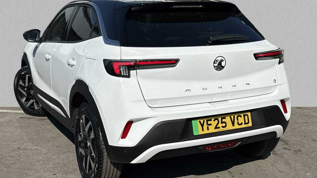 Vauxhall Mokka-e 100Kw Griffin 50Kwh 2025 YF25VCD White #2