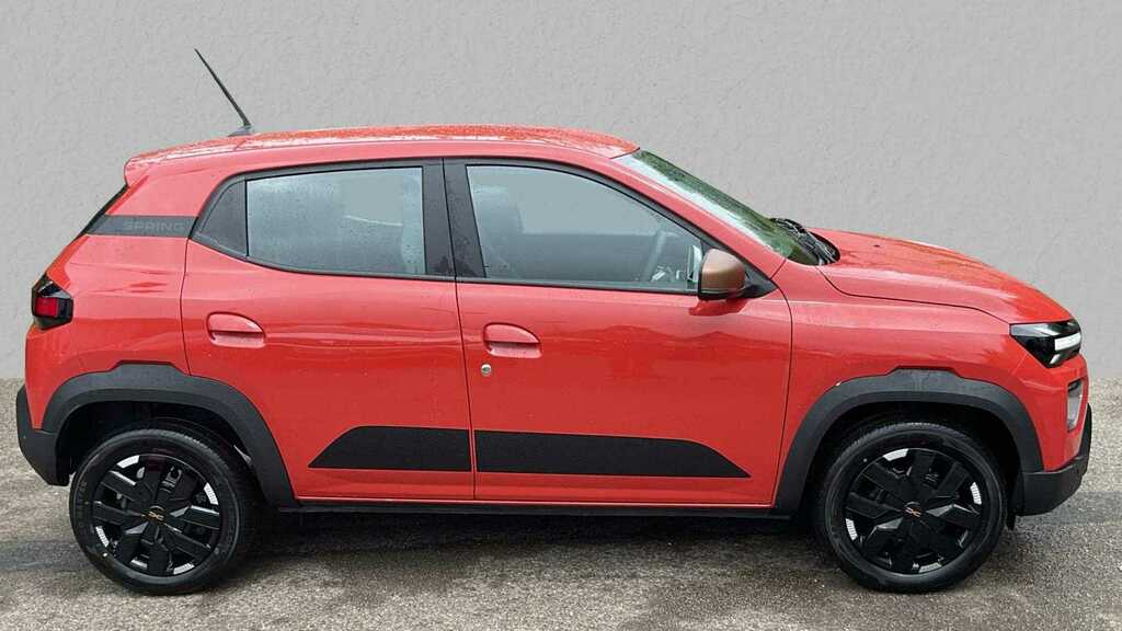 Dacia Spring 27Kwh Extreme 65 48Kw 2025 NG25KZN Red #5