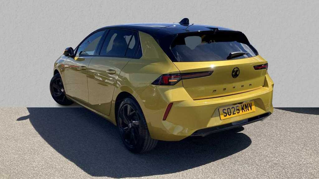 Vauxhall Astra 1.2 Turbo 130 Gs 2025 SO25KNV Yellow #4