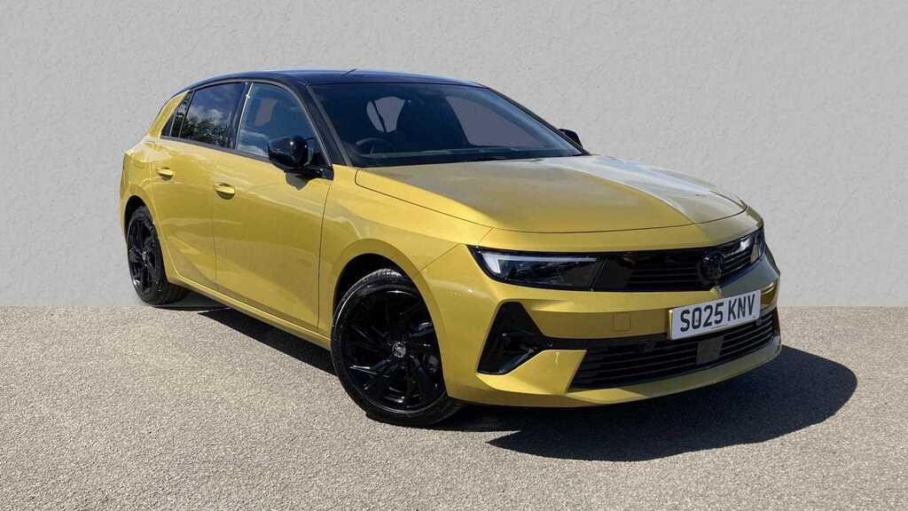 Vauxhall Astra 1.2 Turbo 130 Gs 2025 Yellow