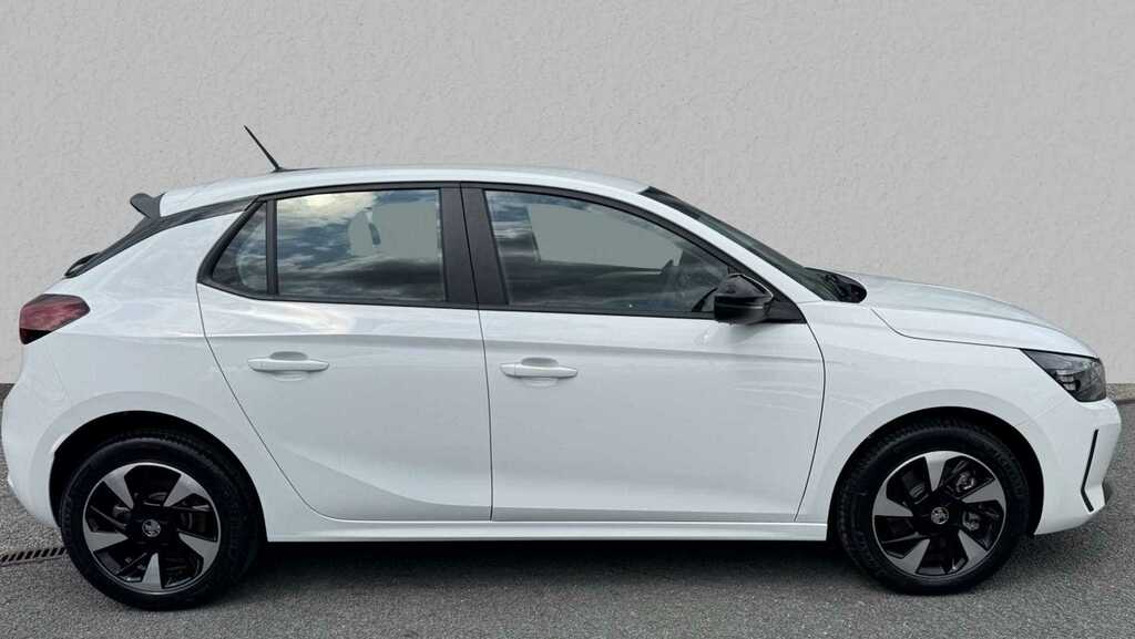 Vauxhall Corsa-e 100Kw Design 50Kwh 2025 PF25UJU White #3