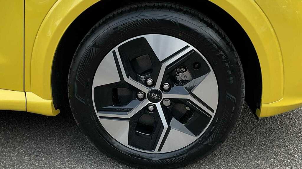 Ford Puma 123Kw Select 43Kwh 2025 PJ25YTN Yellow #6