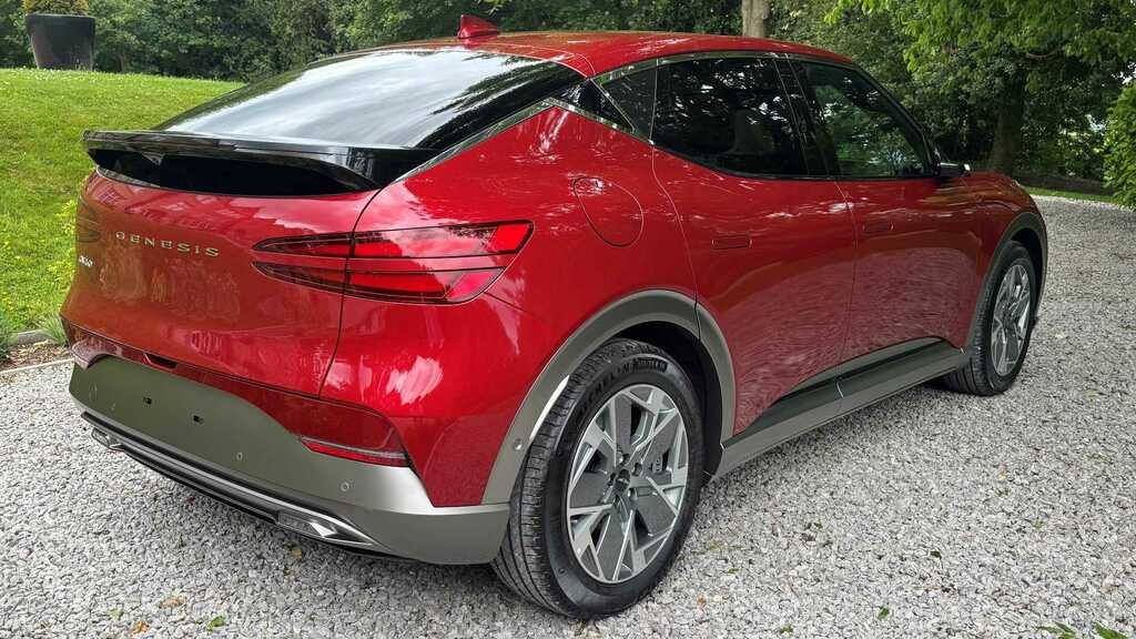 Genesis GV60 168Kw Premium 77.4Kwh Comfort 2025 Red #6