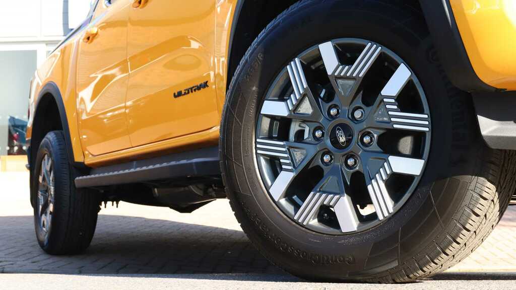 Ford Ranger Pick Up Dcab Wildtrak 2.3 Ecoboost Phev 281 Orange #3