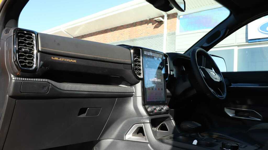 Ford Ranger Pick Up Dcab Wildtrak 2.3 Ecoboost Phev 281 Orange #3
