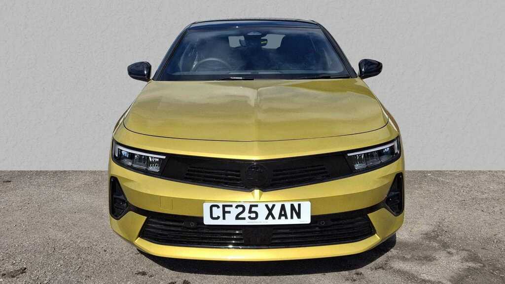 Vauxhall Astra 1.2 Turbo 130 Gs 2025 CF25XAN Yellow #4