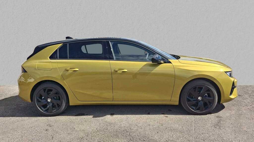 Vauxhall Astra 1.2 Turbo 130 Gs 2025 CF25XAN Yellow #6