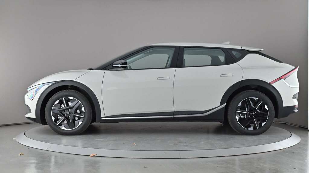 Kia EV6 168Kw Air 84Kwh 2025 BJ75TXW White #4