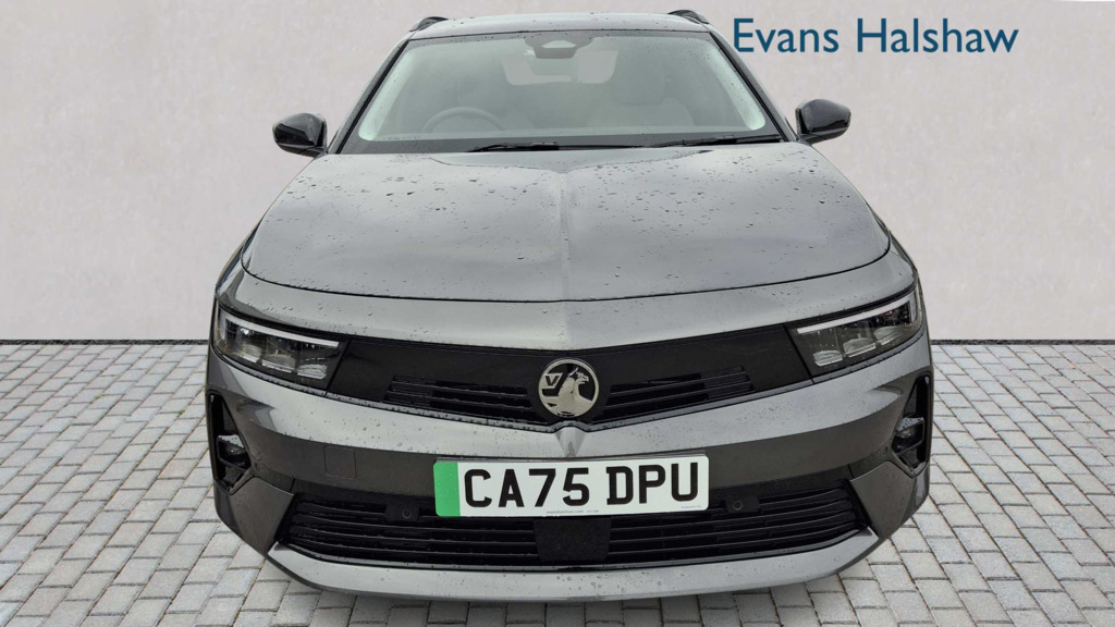 Vauxhall Astra 115Kw Griffin 54Kwh 2025 Grey #4