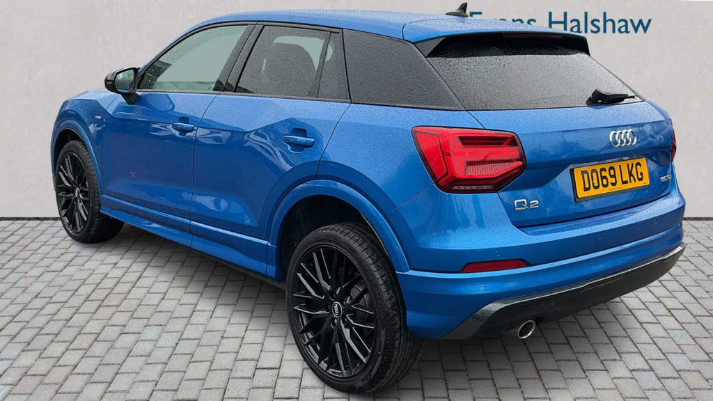 Audi Q2 30 Tdi Black Edition 2019 DO69LKG Blue #2