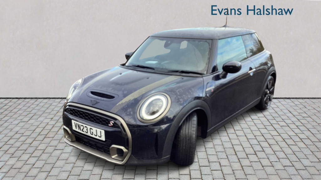 Mini Hatch 2.0 Cooper S Resolute Edition Premium 202 VN23GJJ Black #3