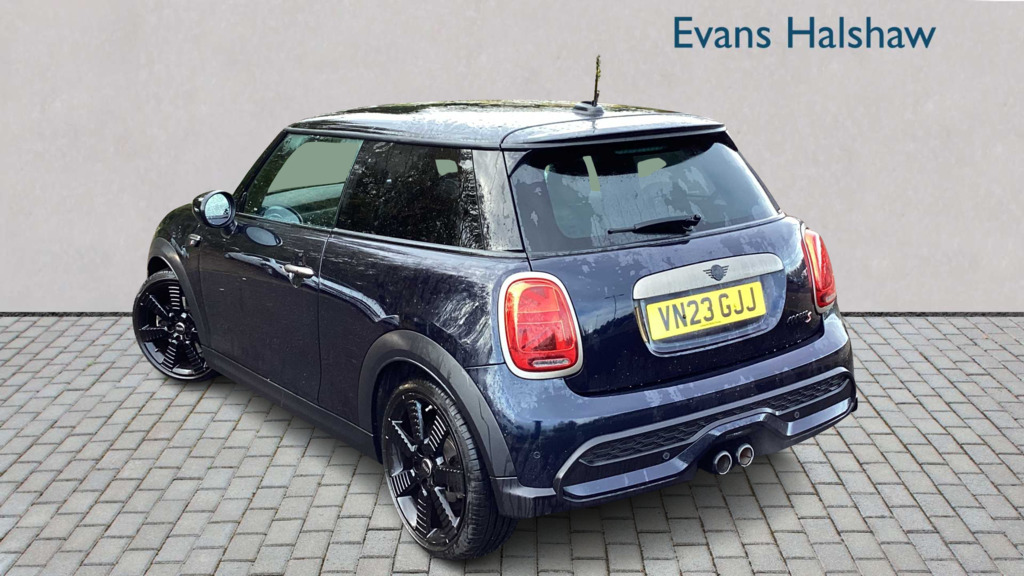 Mini Hatch 2.0 Cooper S Resolute Edition Premium 202 VN23GJJ Black #4