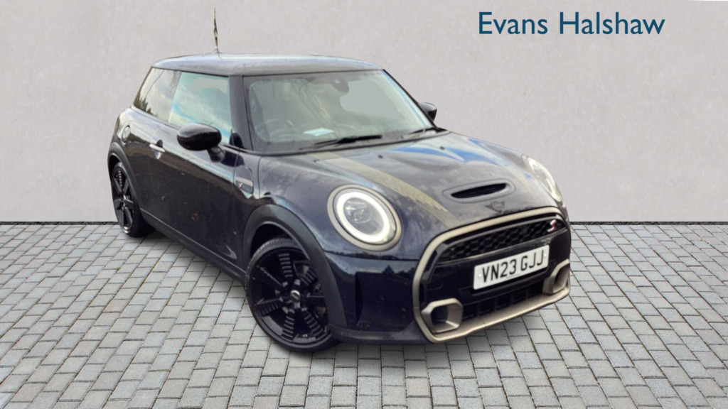 Mini Hatch 2.0 Cooper S Resolute Edition Premium 202 Black